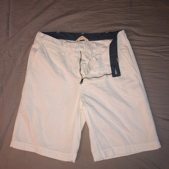 White Polo by Ralph Lauren Chino Shorts - Picture 1 of 4